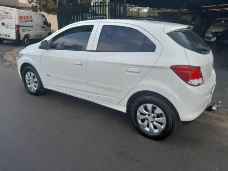 CHEVROLET Onix Hatch 1.0 12V 4P FLEX LT, Foto 4