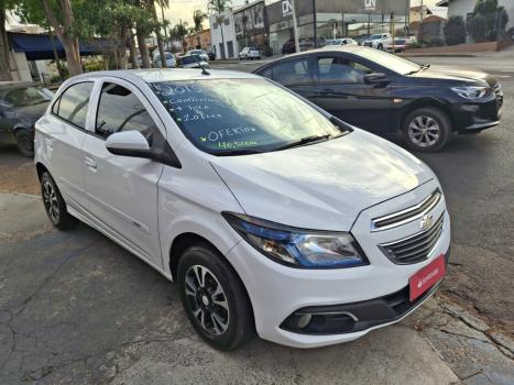 CHEVROLET Onix Hatch 1.0 4P FLEX LS, Foto 1