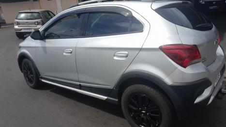 CHEVROLET Onix Hatch 1.4 4P FLEX ACTIV AUTOMTICO, Foto 4