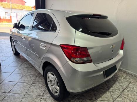 CHEVROLET Onix Hatch 1.0 4P FLEX, Foto 3