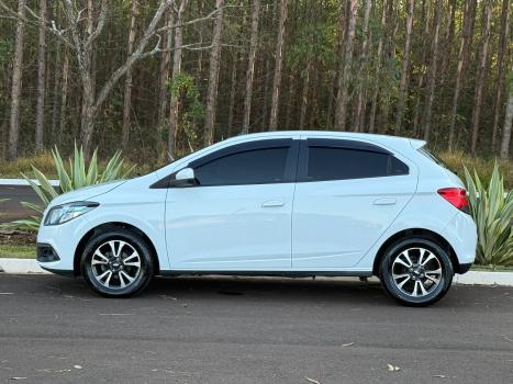 CHEVROLET Onix Hatch 1.4 4P FLEX LTZ, Foto 2