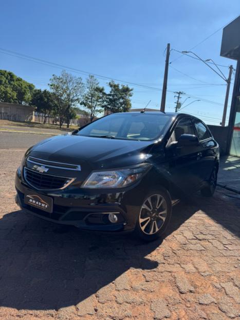 CHEVROLET Onix Hatch 1.4 4P FLEX LT, Foto 3