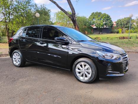 CHEVROLET Onix Hatch 1.0 4P FLEX LT2, Foto 2