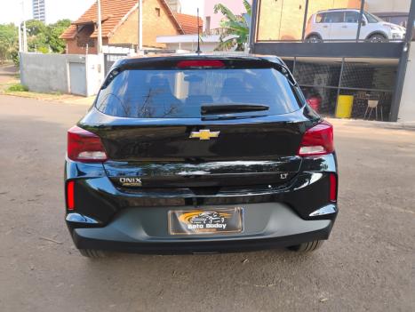 CHEVROLET Onix Hatch 1.0 4P FLEX LT2, Foto 6