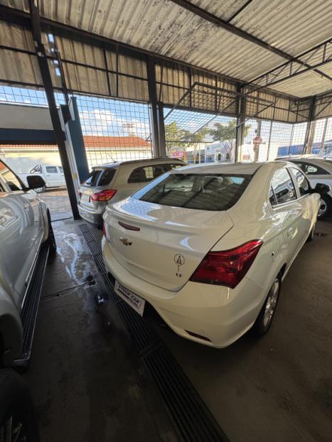 CHEVROLET Prisma 1.4 4P LT FLEX, Foto 5