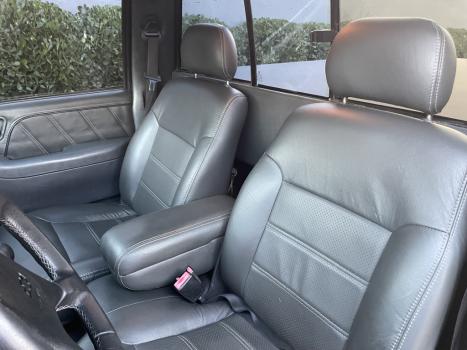 CHEVROLET S10 2.4 CABINE SIMPLES, Foto 15