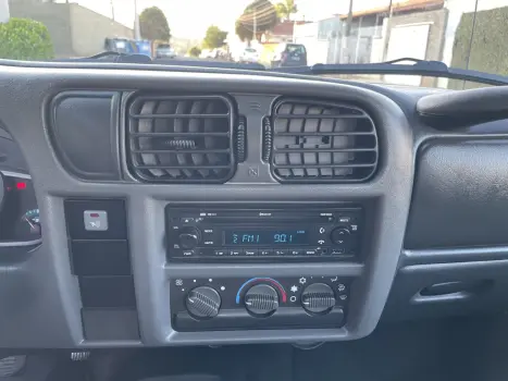 CHEVROLET S10 2.4 FLEX EXECUTIVE CABINE DUPLA, Foto 16