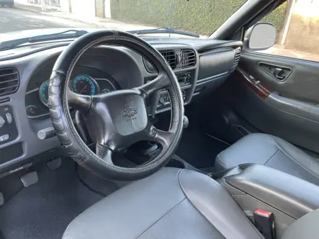 CHEVROLET S10 2.4 FLEX EXECUTIVE CABINE DUPLA, Foto 19