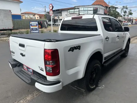 CHEVROLET S10 2.8 16V LS CABINE DUPLA 4X4 TURBO DIESEL, Foto 8