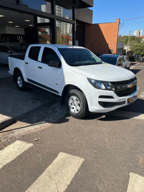 CHEVROLET S10 2.8 16V LS CABINE DUPLA 4X4 TURBO DIESEL, Foto 2
