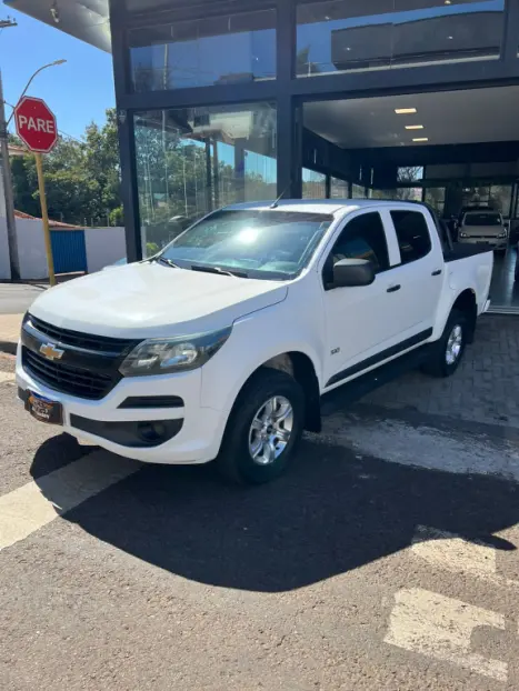 CHEVROLET S10 2.8 16V LS CABINE DUPLA 4X4 TURBO DIESEL, Foto 3