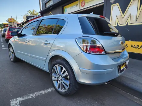 CHEVROLET Vectra Hatch 2.0 4P FLEX GTX, Foto 6