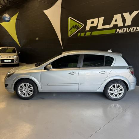 CHEVROLET Vectra Hatch 2.0 4P FLEX GT, Foto 4