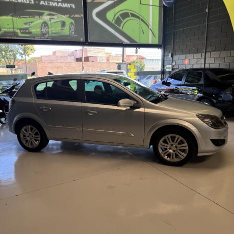 CHEVROLET Vectra Hatch 2.0 4P FLEX GT, Foto 5