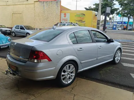 CHEVROLET Vectra Sedan 2.4 16V 4P FLEX ELITE AUTOMTICO, Foto 2