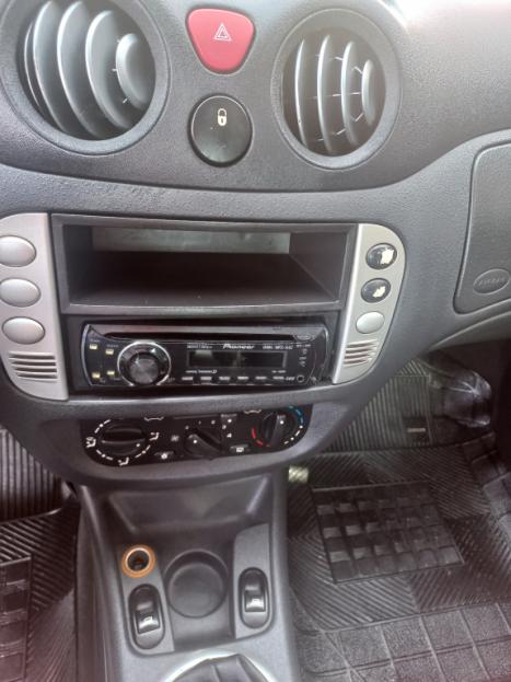 CITROEN C3 1.4 4P GLX FLEX, Foto 4