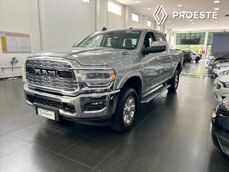 DODGE Ram 6.7 I6 24V 4P 2500 LARAMIE 4X4 TURBODIESEL  AUTOMTICO CABINE DUPLA, Foto 3