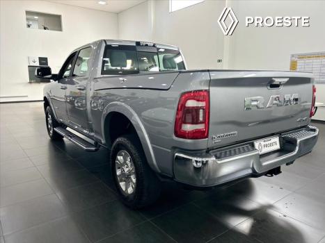 DODGE Ram 6.7 I6 24V 4P 2500 LARAMIE 4X4 TURBODIESEL  AUTOMTICO CABINE DUPLA, Foto 4