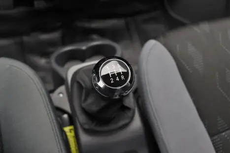 EFFA MOTORS ULC Furgo 1.3, Foto 11