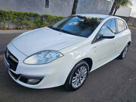 FIAT Bravo 1.8 16V 4P ESSENCE FLEX, Foto 2