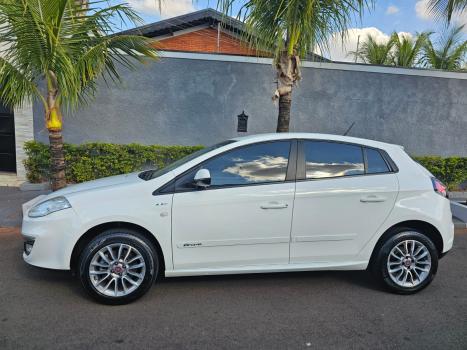 FIAT Bravo 1.8 16V 4P ESSENCE FLEX, Foto 3