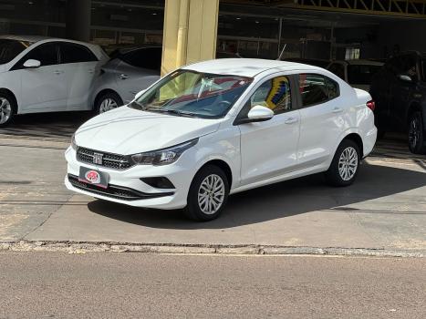 FIAT Cronos 1.3 4P FLEX, Foto 1