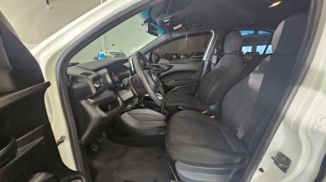 FIAT Cronos 1.3 4P FLEX DRIVE S-DESIGN AUTOMTICO CVT, Foto 9