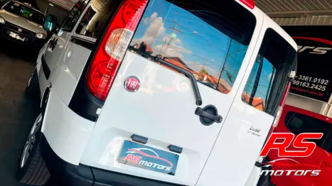FIAT Doblo 1.4 4P FLEX ATTRACTIVE 7 LUGARES, Foto 6