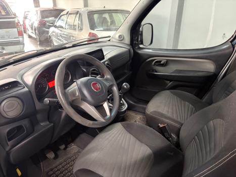 FIAT Doblo 1.8 16V 4P FLEX ESSENCE 7 LUGARES, Foto 9