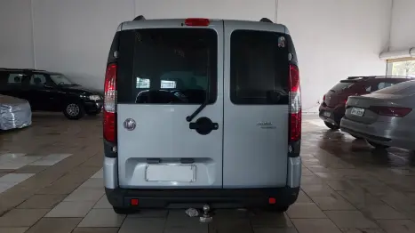 FIAT Doblo 1.8 16V 4P FLEX ESSENCE 6 LUGARES, Foto 5