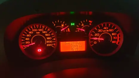 FIAT Doblo 1.8 16V 4P FLEX ESSENCE 6 LUGARES, Foto 9