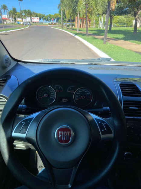 FIAT Grand Siena 1.6 16V 4P SUBLIME FLEX, Foto 7