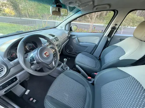 FIAT Grand Siena 1.6 16V 4P ESSENCE FLEX, Foto 11