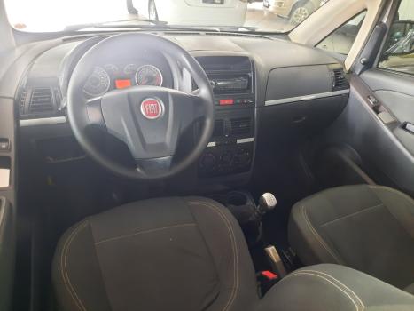 FIAT Idea 1.6 16V 4P ESSENCE FLEX, Foto 3