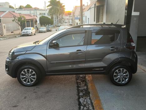 FIAT Mobi 1.0 4P FLEX DRIVE FIRE FLY, Foto 8