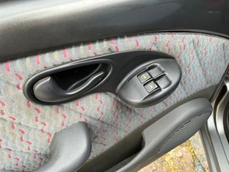 FIAT Palio 1.0 4P ED, Foto 10