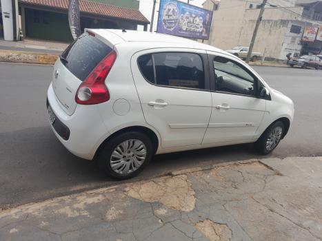 FIAT Palio 1.6 16V 4P FLEX ESSENCE, Foto 2