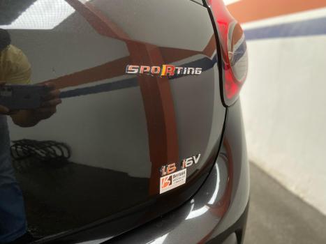 FIAT Palio 1.6 16V 4P FLEX SPORTING, Foto 2