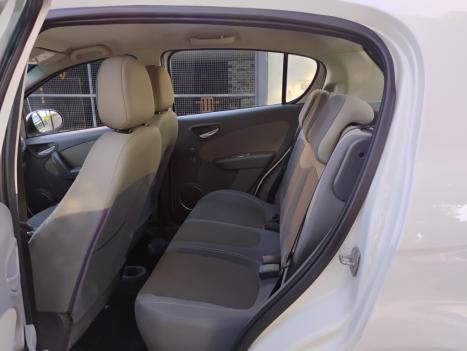 FIAT Palio 1.6 16V 4P FLEX ESSENCE, Foto 10