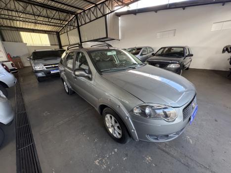 FIAT Palio Weekend 1.6 16V 4P FLEX TREKKING, Foto 3