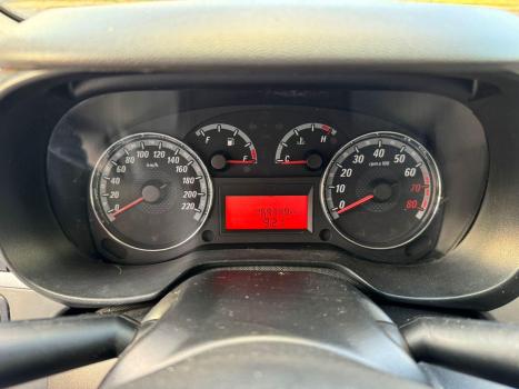 FIAT Punto 1.4 4P ELX FLEX, Foto 8