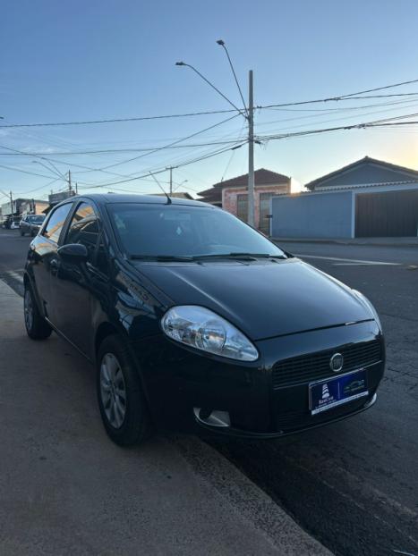 FIAT Punto 1.4 FLEX 4P, Foto 4