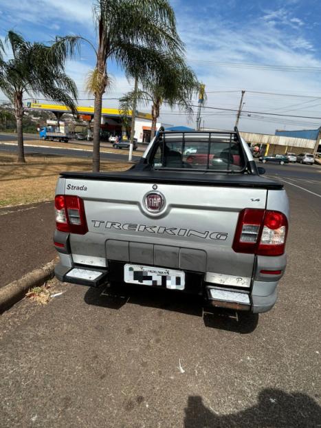 FIAT Strada 1.4 FLEX TREKKING CABINE ESTENDIDA, Foto 3