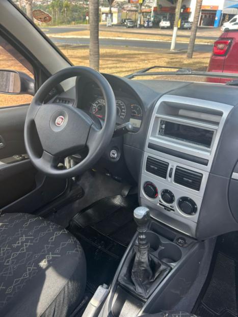 FIAT Strada 1.4 FLEX TREKKING CABINE ESTENDIDA, Foto 7
