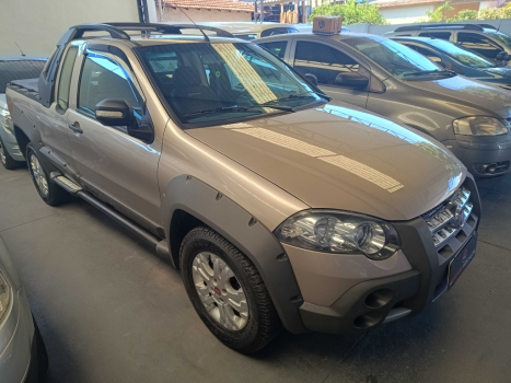 FIAT Strada 1.8 16V FLEX ADVENTURE CABINE ESTENDIDA, Foto 2