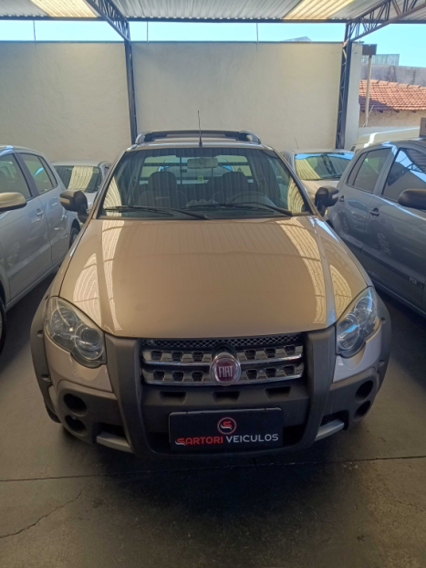 FIAT Strada 1.8 16V FLEX ADVENTURE CABINE ESTENDIDA, Foto 1