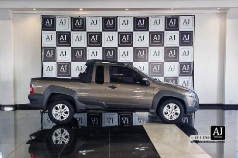 FIAT Strada 1.8 16V FLEX ADVENTURE CABINE ESTENDIDA, Foto 4