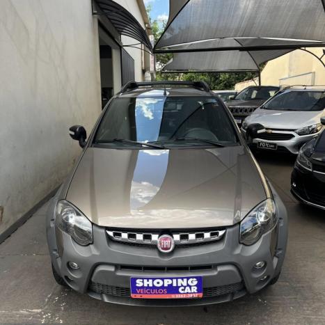FIAT Strada 1.8 FLEX ADVENTURE LOCKER CABINE DUPLA, Foto 2