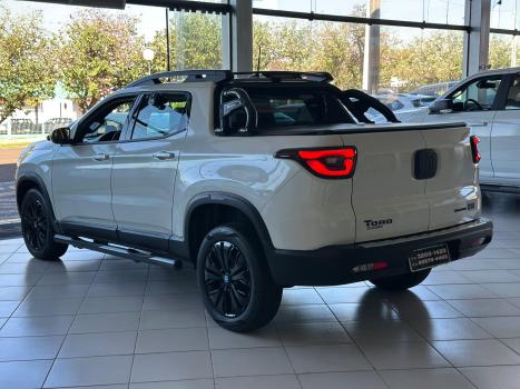 FIAT Toro 1.3 16V 4P FLEX 270 TURBO VOLCANO AUTOMTICO, Foto 4