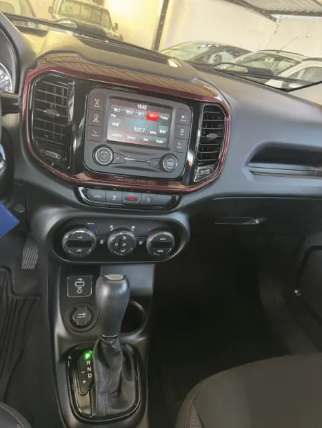 FIAT Toro 1.8 16V 4P FLEX FREEDOM AUTOMTICO, Foto 10